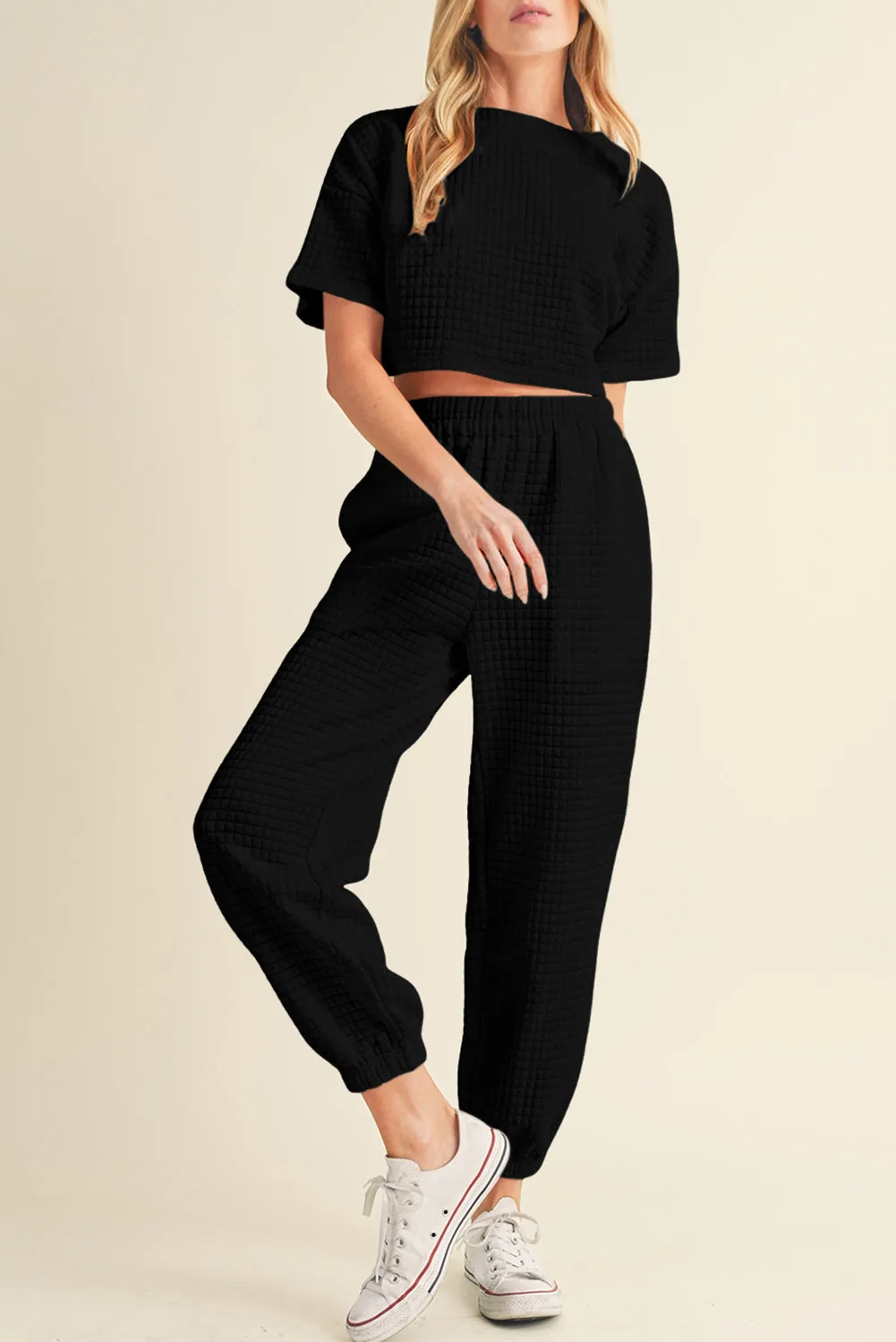 Black Textured Cropped Tee and Jogger Pants Set