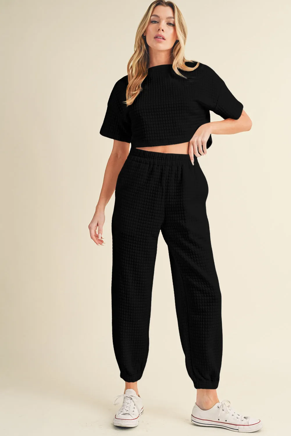 Black Textured Cropped Tee and Jogger Pants Set