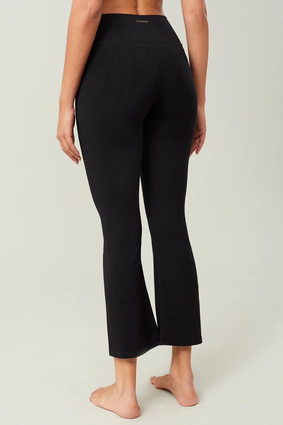 Cropped Flared Pants (Black)