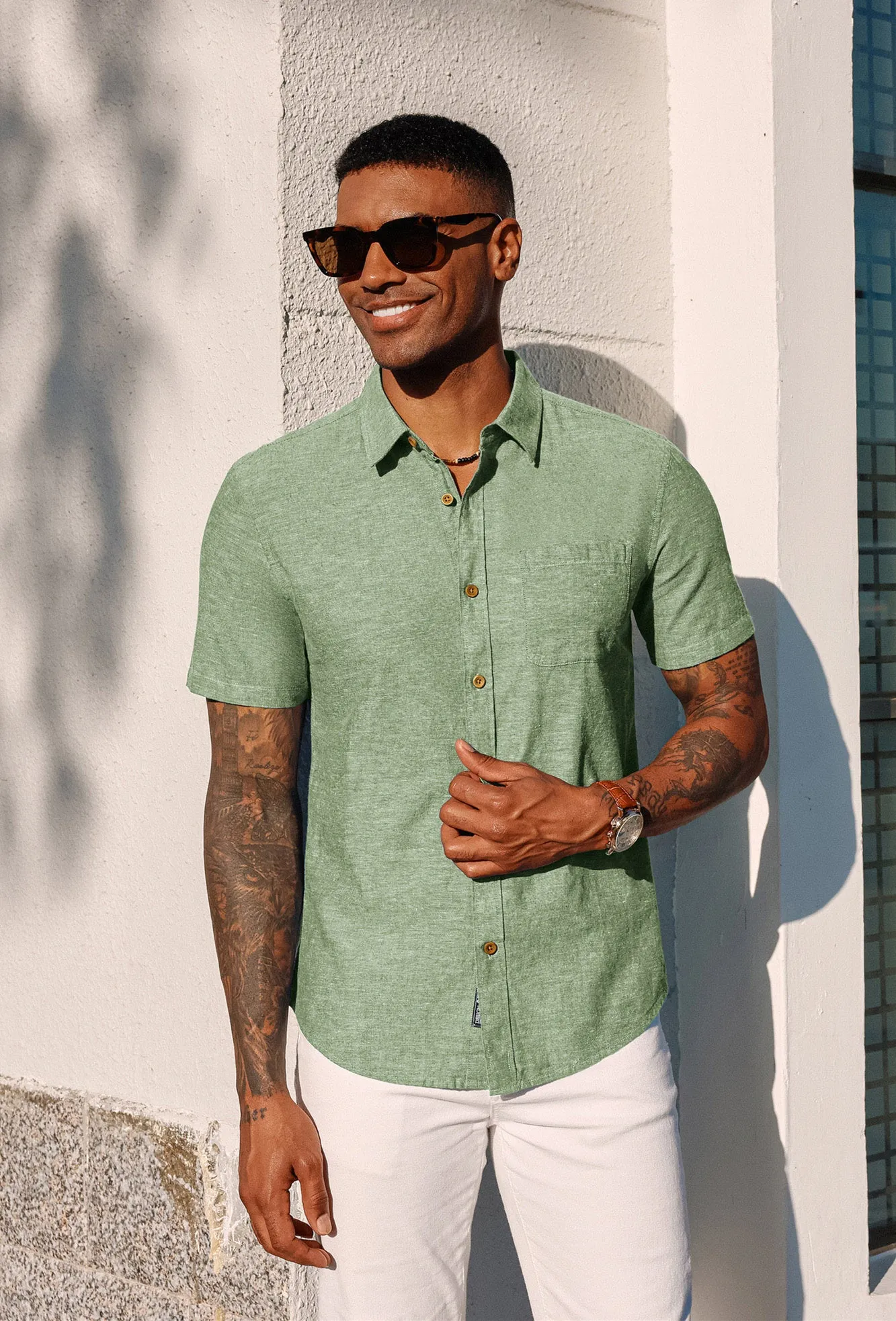 Men's Linen Shirts Short Sleeve Casual Button Down Cardigan Shirts Summer Beach Shirts