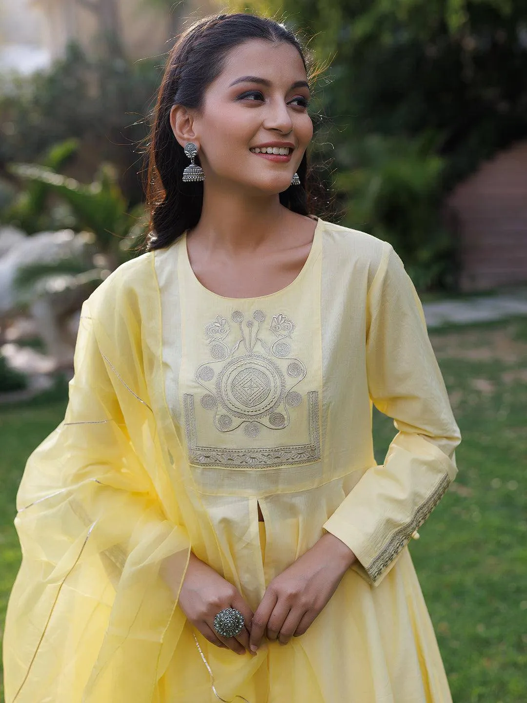 Pale Banana Kurta Set By RAGAVI